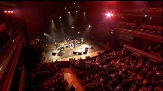 Download lagu Chris Rea - Road to Hell (Ultimate live version - 2006) [HD] mp3