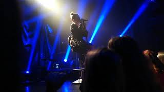 Die Happy - Empty (Acoustic Tour 2018, Prague)