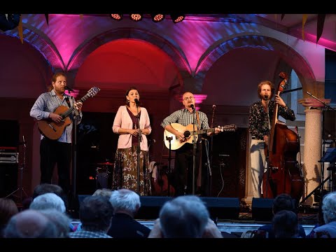 Slávek Janoušek a kapela a Spirituál kvartet