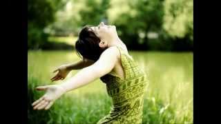 Macaco y Ximena Sarinana / Mundo roto