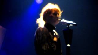 Florence and the Machine - Leave My Body (Live in Berlin)