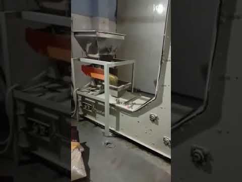 PASTA PACKAGING MACHINE