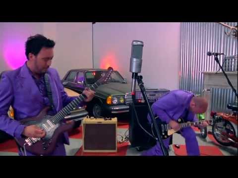 Paranoid Social Club Video - Count on Me