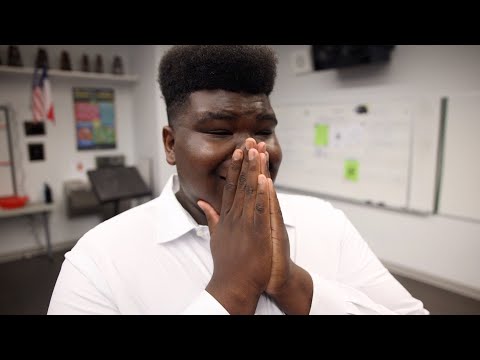 Is he our next American Idol? Kinder HSPVA vocalist moves on to next round