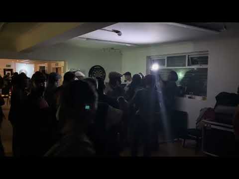 Junior Dread playing Tez Fa Siyon - Unapologetically @ The Brook House FC 18/08/23