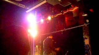 Black Milk -- Round of Applause x Give the Drummer Sum [LIVE]