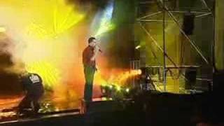 Ákos - Minden egyszerű dalban (Az utolsó hangos dal koncert)