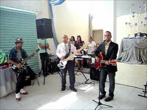 Quadrangular Vera Cruz.....B.H...M.G....14 Janeiro 2012 - Encontro de Rebeca - Louvor - Vera Cruz.