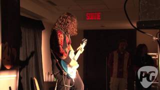Montreal Guitar Show '10 - J Backlund Design played by Ricky Paquette
