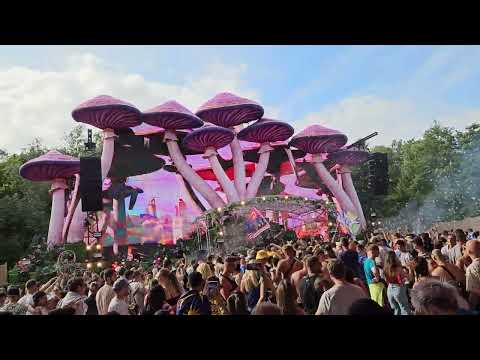 Tomorrowland 28/07/23 - WHITENO1SE - (Man On The Run) - Youphoria stage