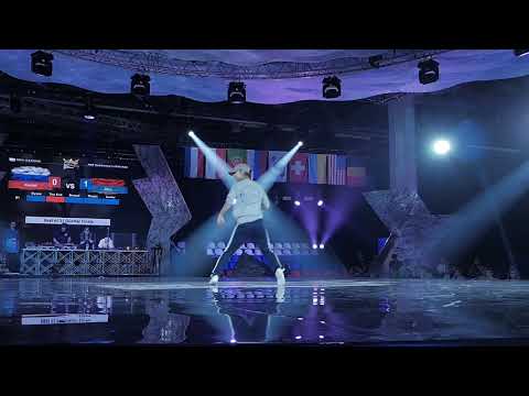 b girl Jilou vs b girl Kastet ↔ ¼ ↔ bgirls PRO 1x1 ↔ Russian Open Breaking Championship