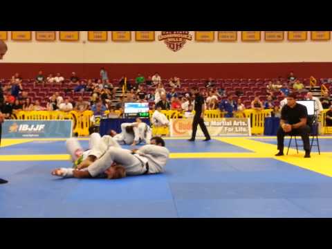 AJ Agazarm vs Vitor Oliveira - Black Belt Adult Final - American Nationals 2013