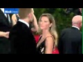 Gisele Hubby Tom Share Kiss At Costume