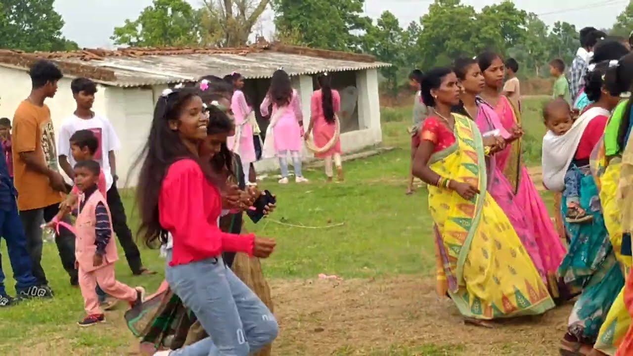 नागपुरी बाबा सदी समय ऐसा नाच रही थी देखने बाद मज़ा आ गया था | नागपुरी विडियो | BAIJNATH EDITZ VLOG