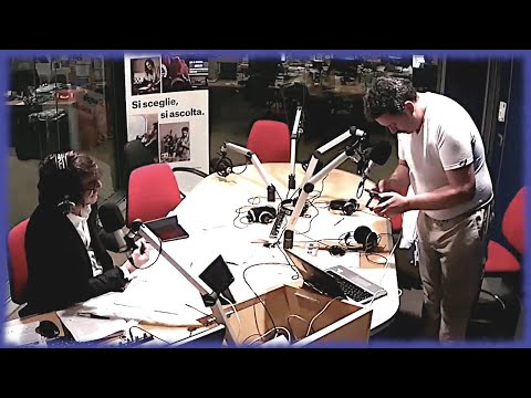 Gottardo sfoggia la maglia di lana - La Zanzara 6.9.2019