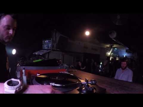 dj D-t3ch - Shake it (Velbloud music bar - České Budějovice) 18.2.2017 part 2