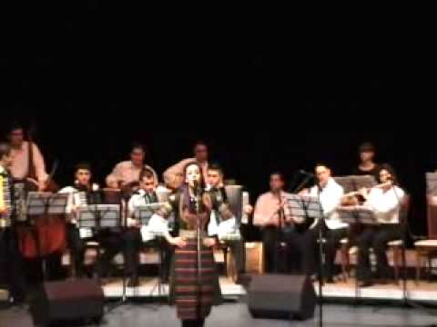 Ansambl Etnopedija - Ej, dragi, dragi, bozurove sadi.avi