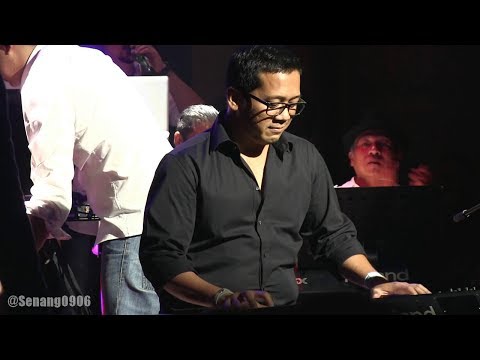 Glenn Fredly ft. Andi Rianto - Sekali Ini Saja @ Hard Rock Cafe Jakarta [HD]