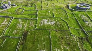 🥾🌊 A Weekend Adventure on the Aran Islands with HappyBoots! ☘️💚