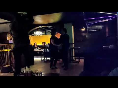 Sunil Saamne Ye Kaun Aaya