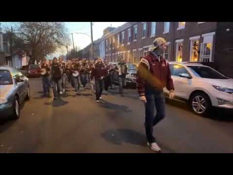 QCSB "Jingle Bells" - 2019 Santa Day Parade