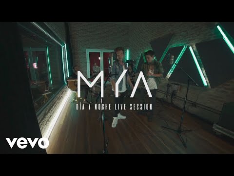 Video thumbnail for Día y Noche (Acústico)