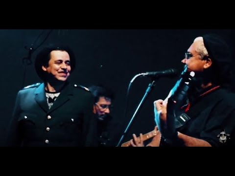 Comparsa Elétrica y Mauro Moraes - Milongueando Uns Troços