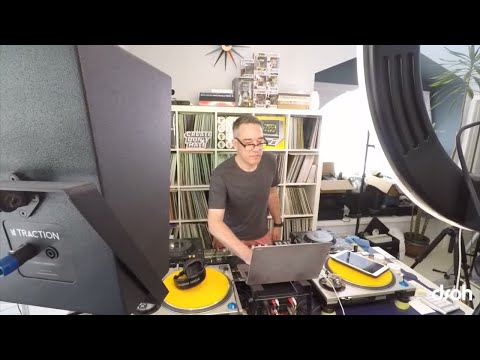 DSOH #697 - Lars Behrenroth in the mix - Deeper Shades Of House LIVE