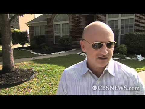 Kelly on Giffords: "It's great to have her here"