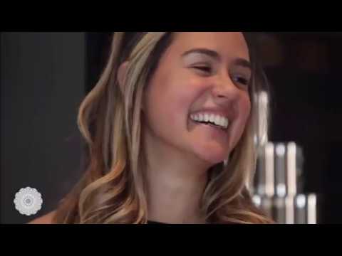 download lagu mp3 mp4 Marcinha Bello, download lagu Marcinha Bello gratis, unduh video klip Marcinha Bello