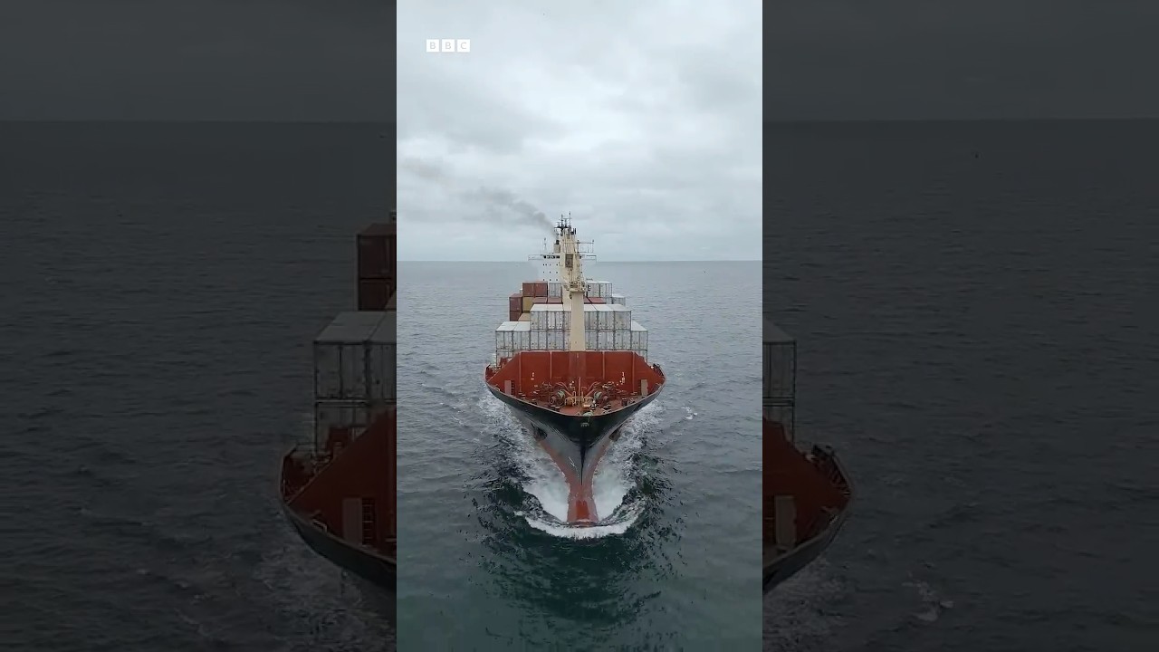 Iran escalates Middle East shipping threats amid US-Israel tensions in 2026
