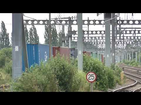 DB Cargo UK Class 66 no: 66186 @ Didcot Parkway {4O43} 06/07/2021.
