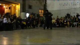 BRUNO TOMBARI Y MARIANGELES CAAMAÑO EN LA MILONGA DEL MORAN 1/4