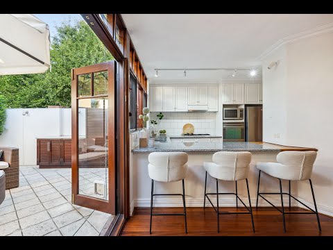 275 Roberts Road, Subiaco, WA 6008, 4 Schlafzimmer, 2 Badezimmer, Townhouse