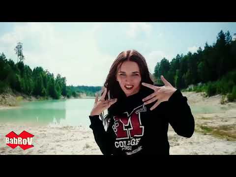 Chick Flowerz & Martik C   Rhythm Is A Dancer Megamix Version {DJ Pilula Processed}