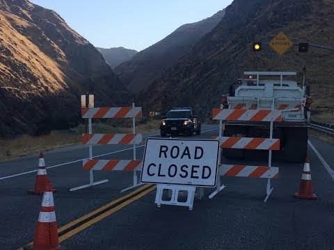 Wildfire shuts down Highway 178