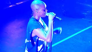 Skunk Anansie - 100 Ways to be a Good Girl @ La Cigale Paris 2019
