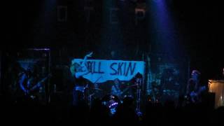 Doll Skin - Family of Strangers (live)