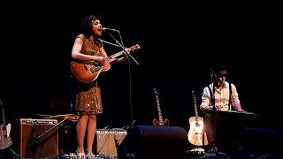 Carrie Rodriguez and Luke Jacobs - Get Back In Love - Live - 3.16.2014