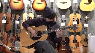 Video thumbnail for Martin D-28 (1966) by bluegguitar