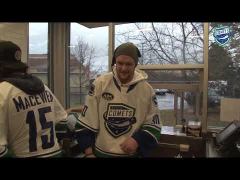 [UTI] Thatcher Demko at Dunkin' Donuts