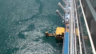 preview picture of video 'Quantum of the Seas: Lifeboat Testing'