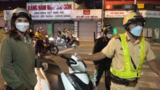 Xem CSGT Sài Gòn xuyên đêm đi bắt ma men