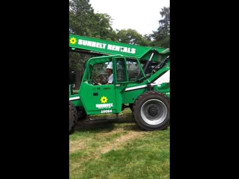 Trabalha em Boston,ma