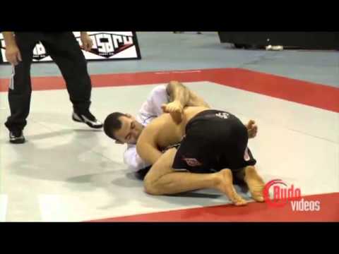 marcelo garcia vs victor estima, gullotine finish