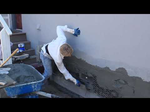 Stucco walls with trowels or what's handy