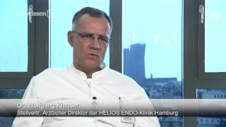 Wie werden Kunstgelenke am Kniegelenk am Knochen fixiert? (Dr. Wolfgang Klauser)
