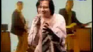 Kispál és a borz: Olajos vasak/Égben edzett kövek