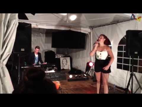 Maylissa Row & Chris vd Bunte - Piano man