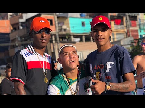 Mc Alê , Mc Neguin da Brc , Mc Menor Cg - É o parque bobão ( Medley )